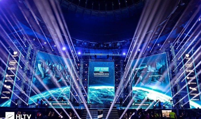  电竞退役选手转型，多领域发展开启人生新篇章