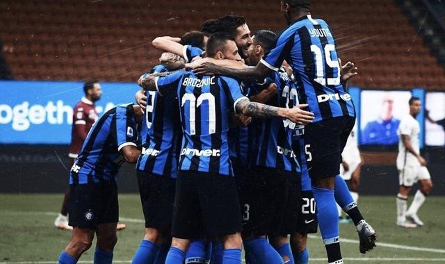  亚特兰大攻势如潮，客场横扫对手  