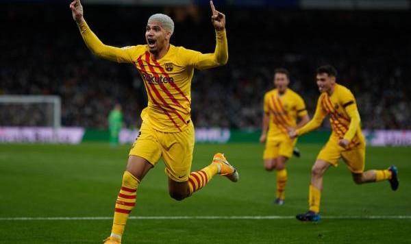  巴塞罗那主场大胜皇家马德里延续国家德比优势