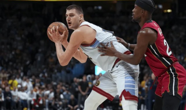  贾巴尔非洲之光，温布尔登半决赛创造历史