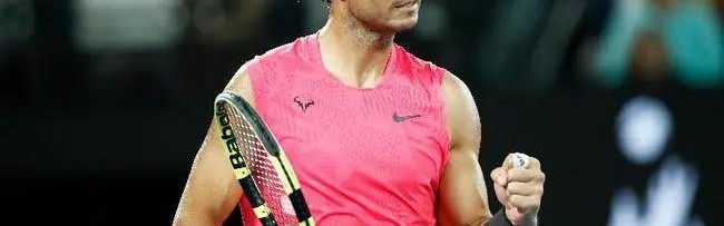  福基纳救两赛点演逆转，爆冷淘汰头号种子