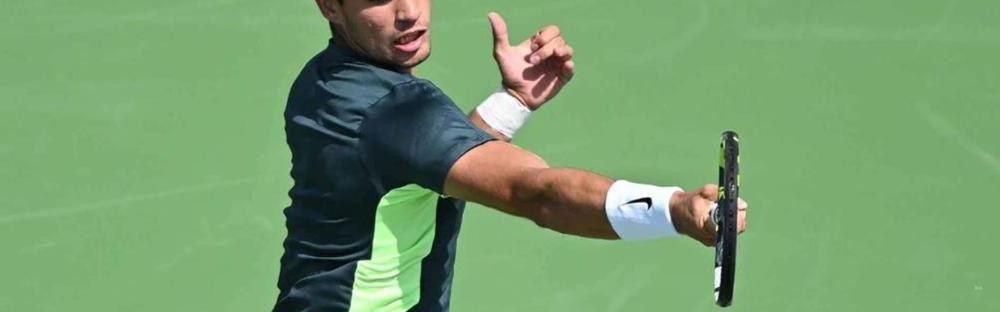  胡尔卡奇挽救破发点，长盘较量笑到最后