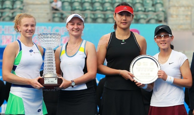  中国金花双打建功，段莹莹/郑赛赛法网夺冠