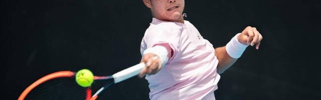  深圳挑战赛决出冠军，中国选手吴易昺斩获赛季首冠  