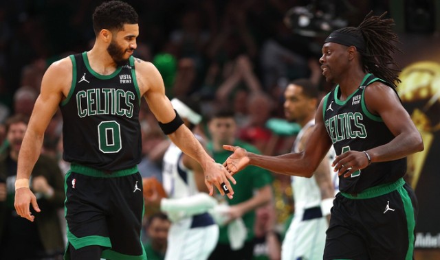  凯尔特人双探花合力击退热火