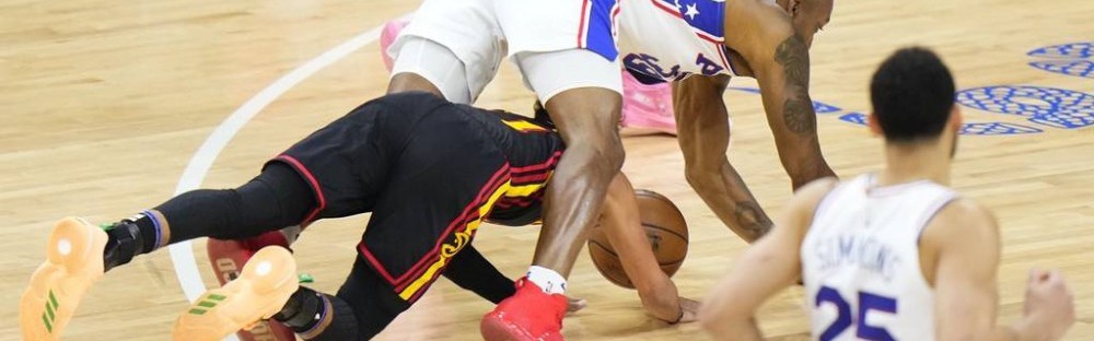  恩比德内线称霸，76人主场轻取尼克斯队