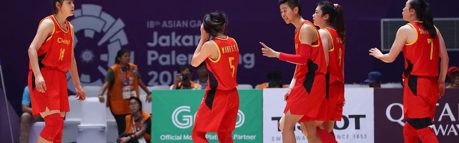  中国女篮热身赛，大比分击败澳大利亚练兵