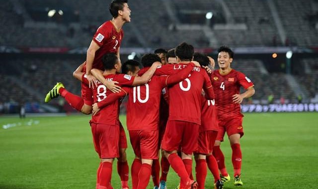  亚洲杯预选赛打响，国足开启新征程