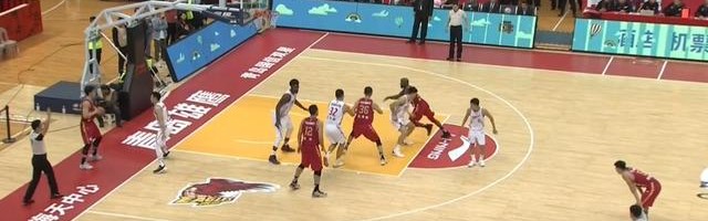  篮球战术革新引领比赛新潮流
