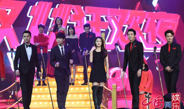  电竞明星做客直播间，互动环节惊喜连连