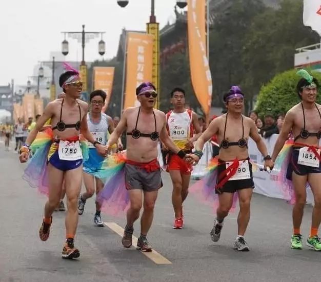  弗格尼尼马拉松大战制胜，德尔雷海滩站称雄