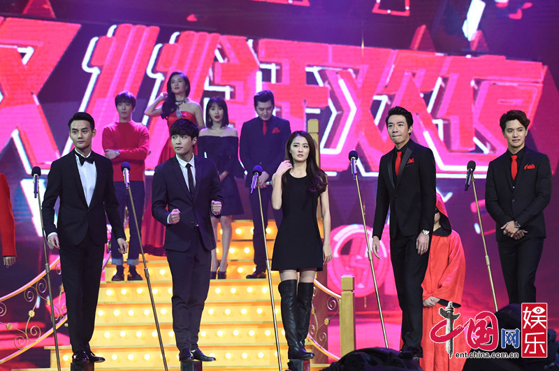  电竞明星做客直播间，互动环节惊喜连连