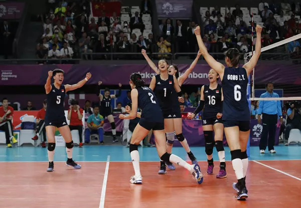  篮坛新星闪耀赛场展非凡实力